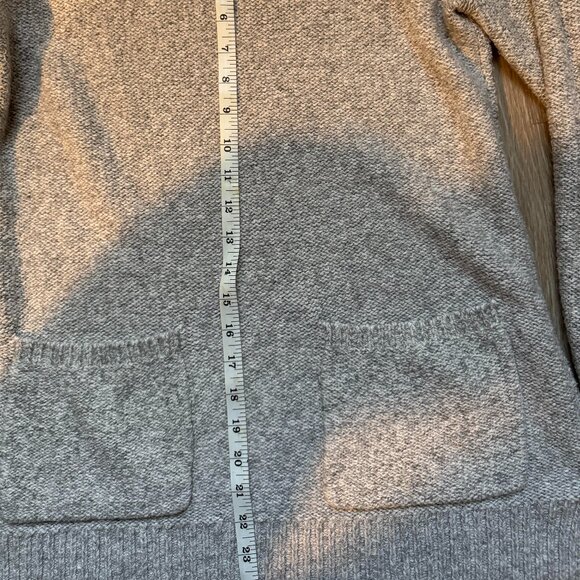 Loft Women’s Turtle Neck Knit Sweater in Grey Size M - Picture 3 of 5